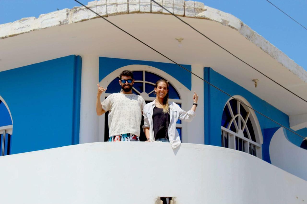 Hospedaje La Ola Azul Puerto Chicama Exterior foto